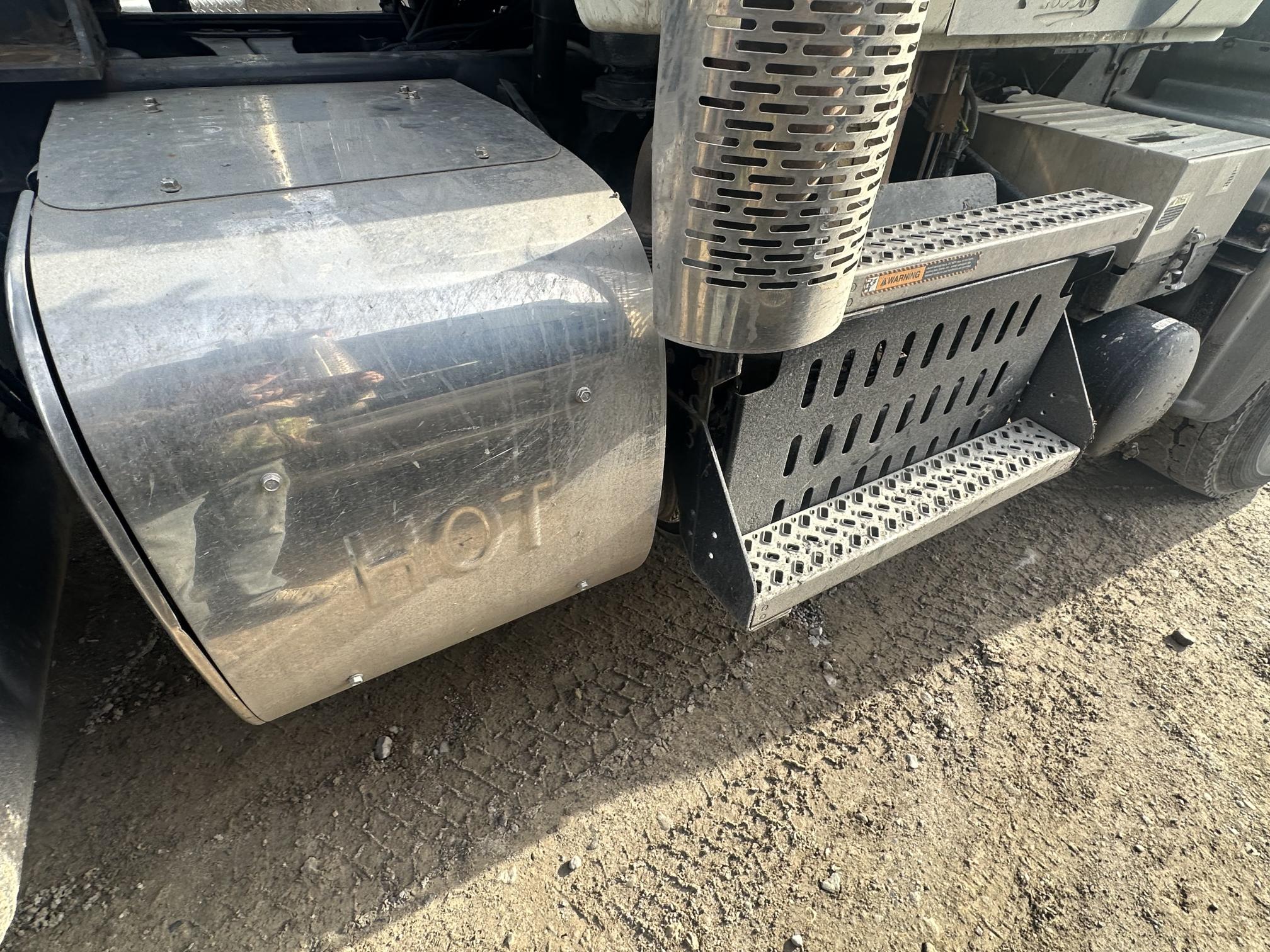 2013 MACK Granite CU713 - Image 26