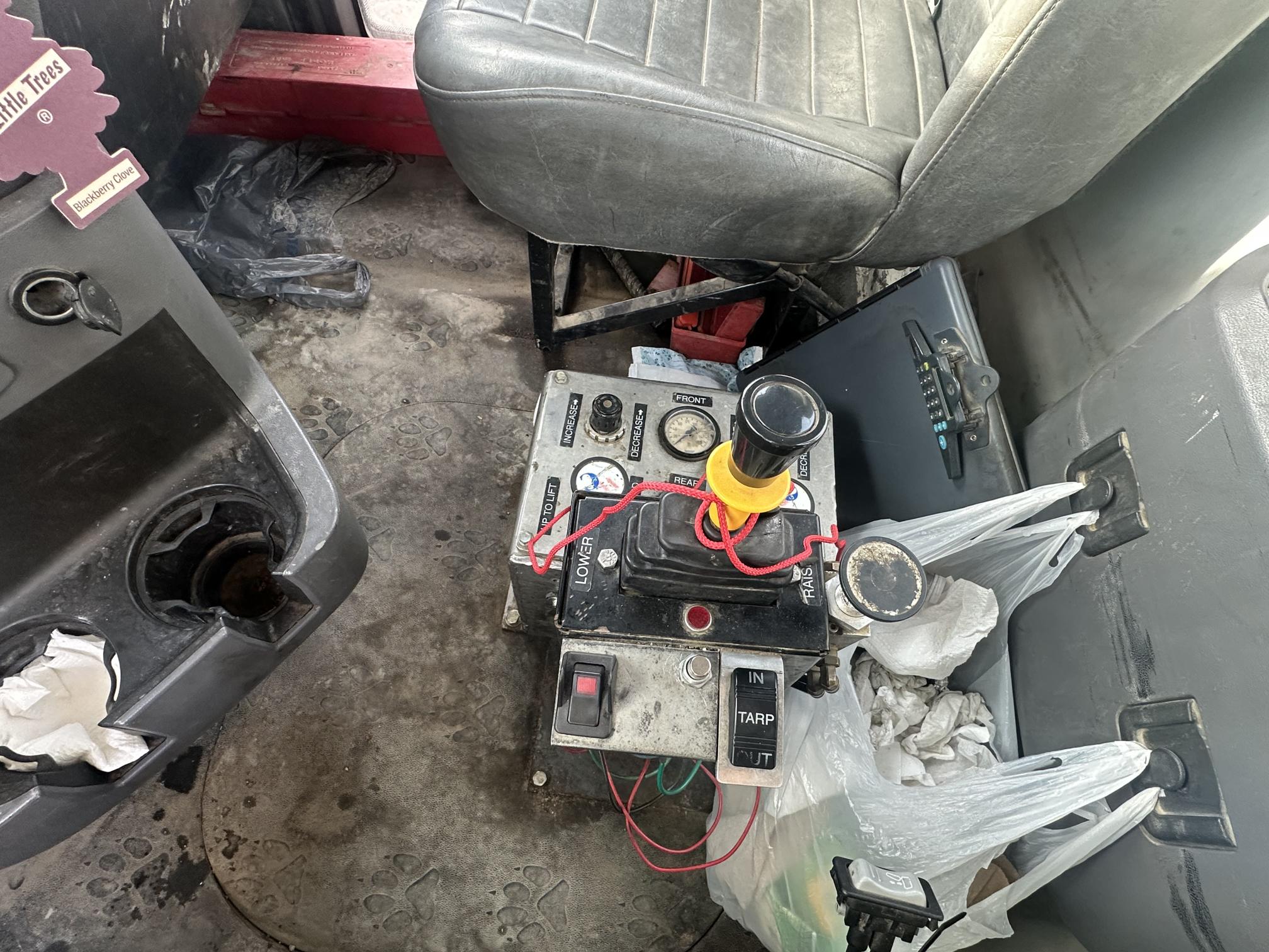 2013 MACK Granite CU713 - Image 37