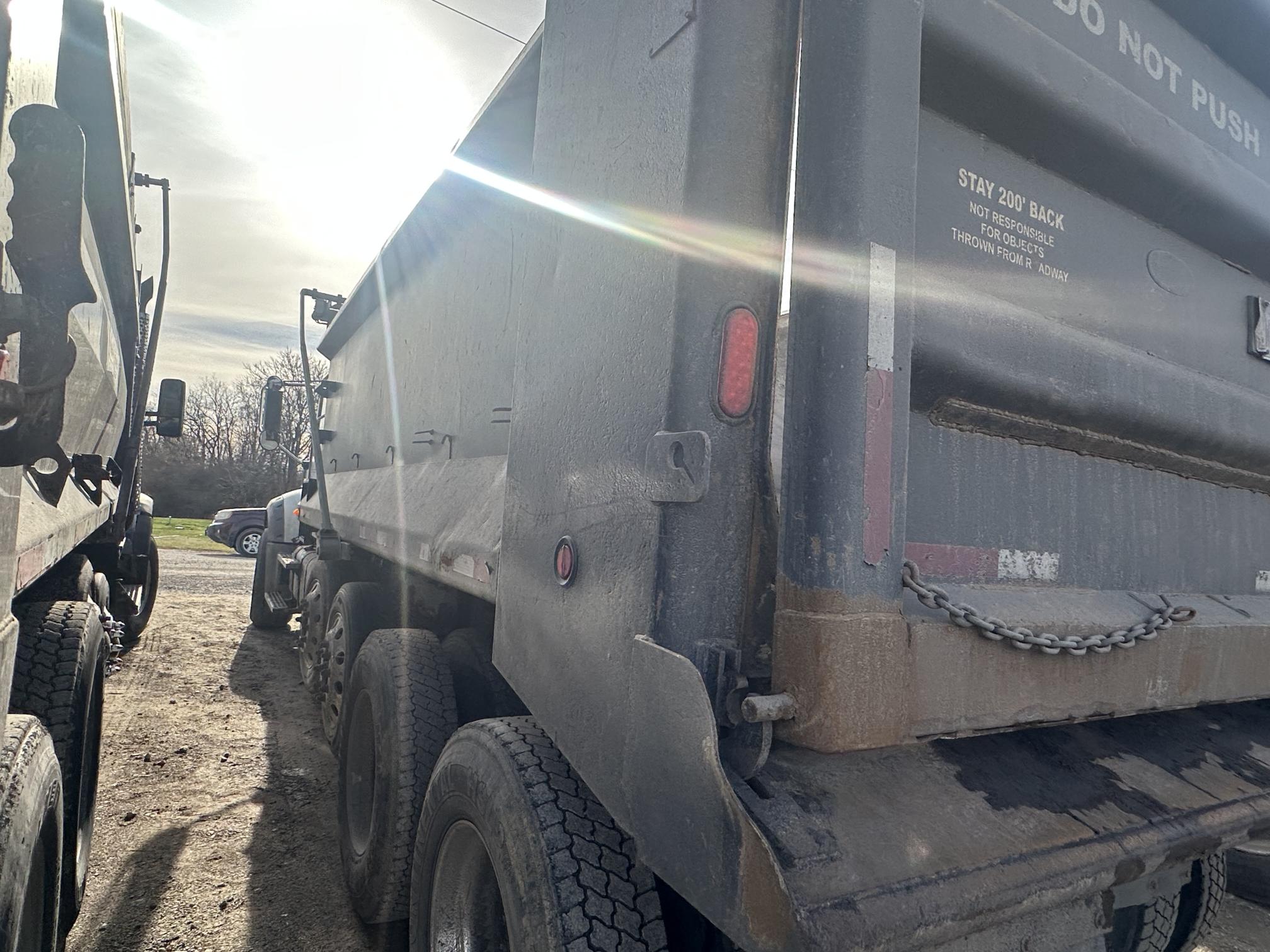 2013 MACK Granite CU713 - view 7 of 42