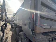 2013 MACK Granite CU713 - Image 8