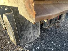 1999 MACK RD690S - Image 15