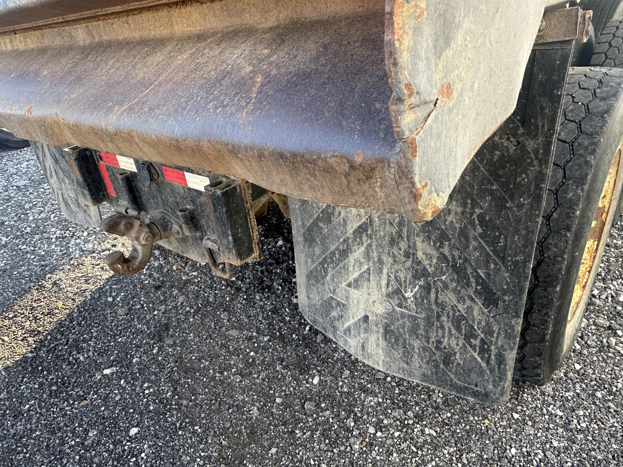 1999 MACK RD690S - Image 17