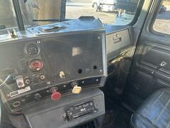 1999 MACK RD690S - Image 29