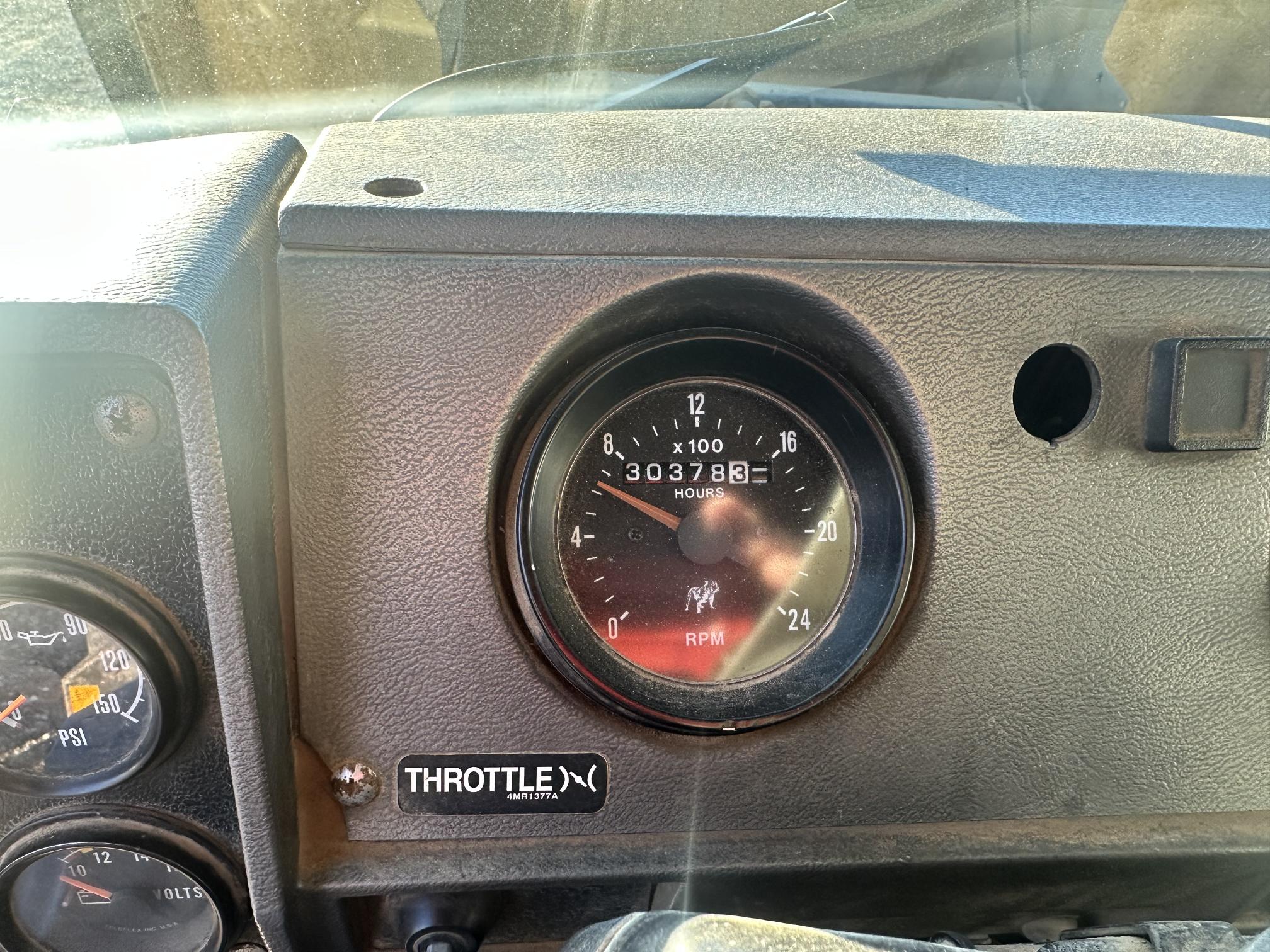 1999 MACK RD690S - Image 30