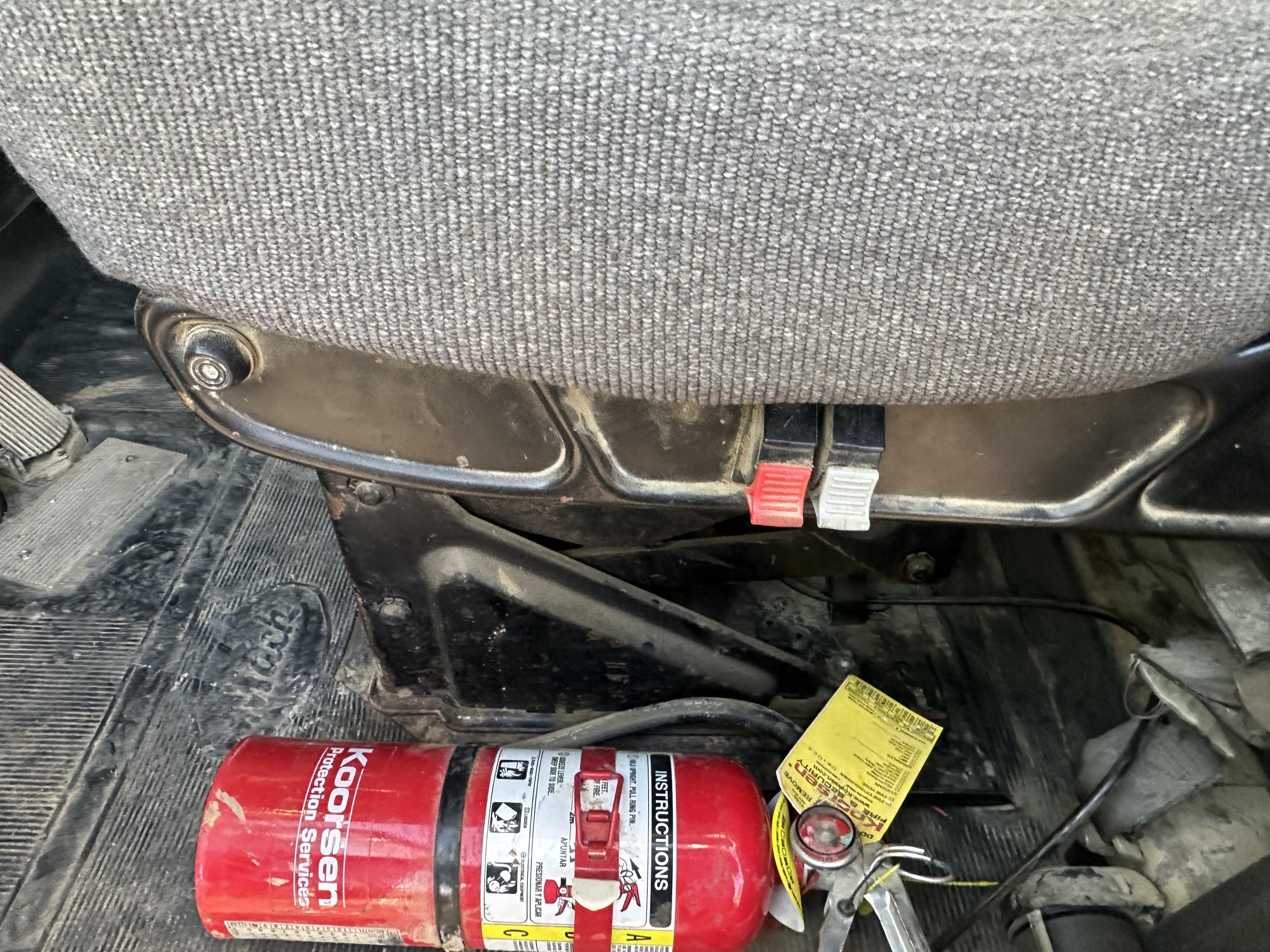 1999 MACK RD690S - Image 34