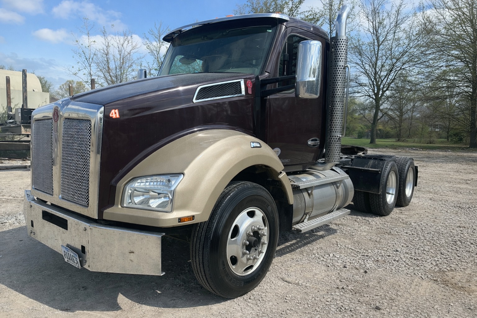 2019 KENWORTH T880