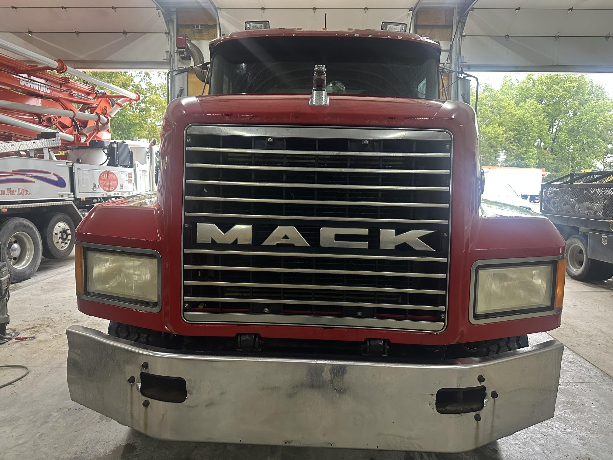 1999 MACK CL713 - Image 3