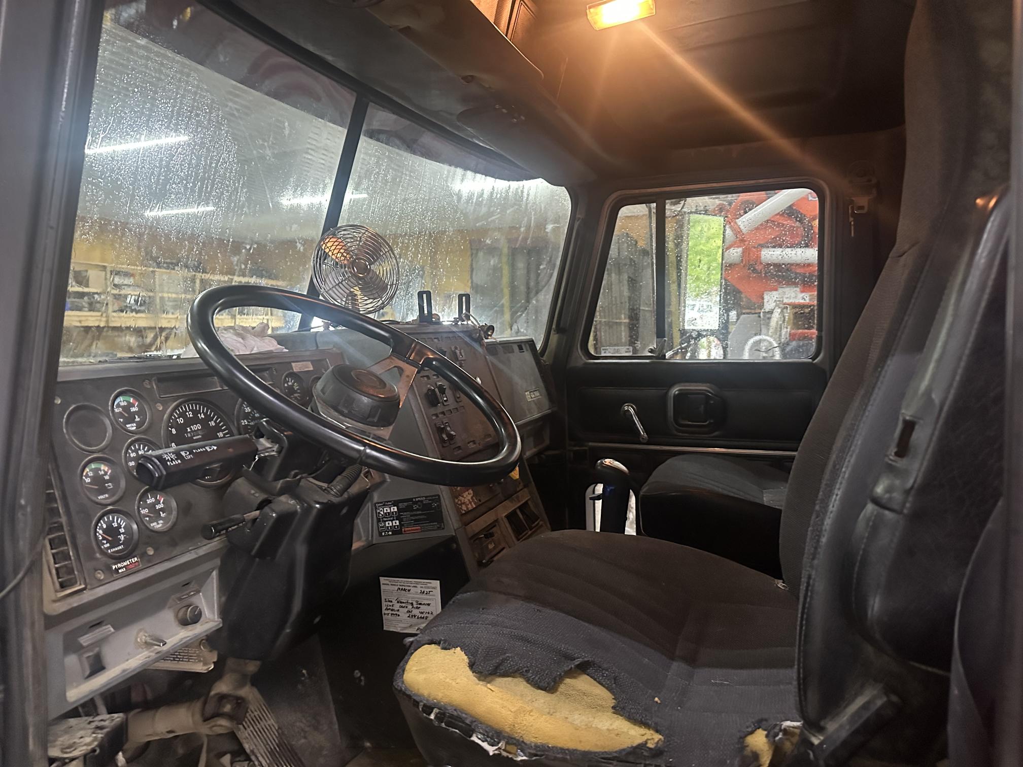 1999 MACK CL713 - Image 26