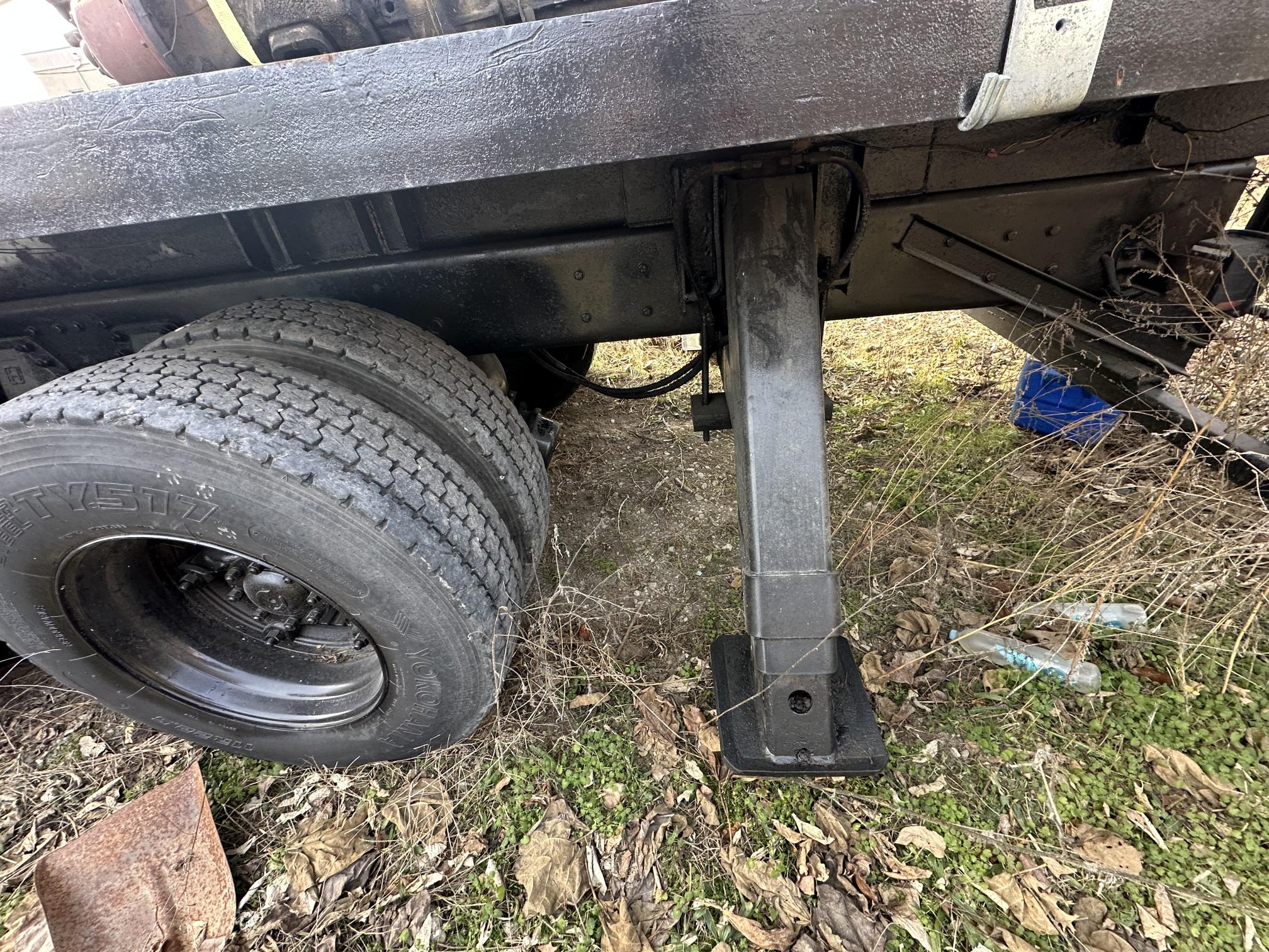 1995 FORD LT9000 Boom - view 13 of 44