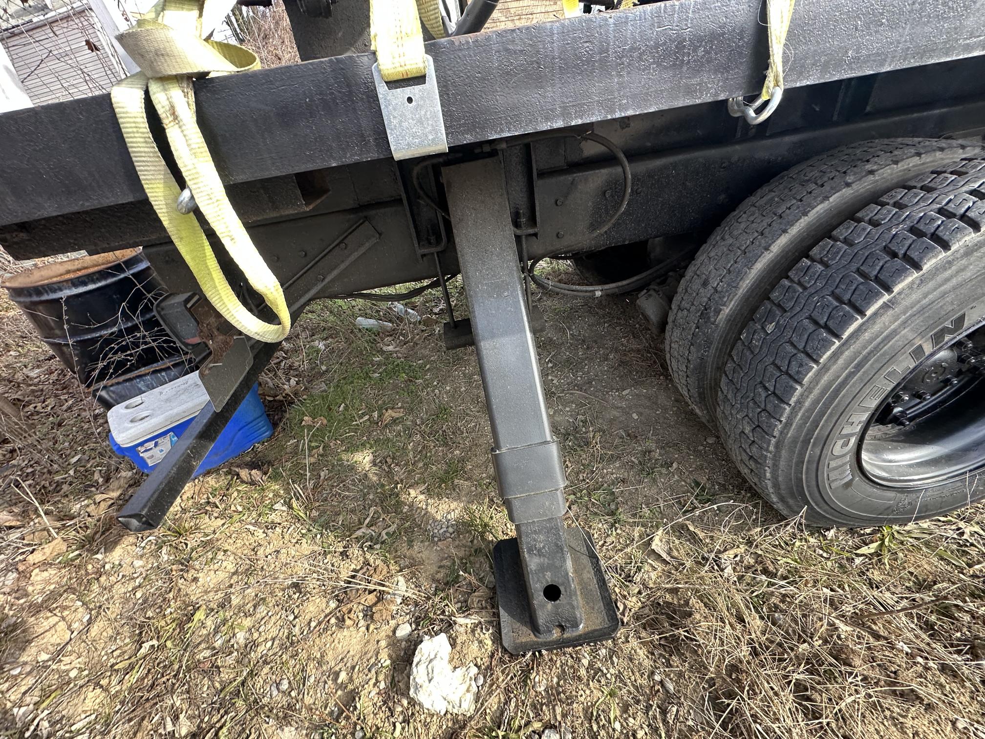 1995 FORD LT9000 Boom - Image 15