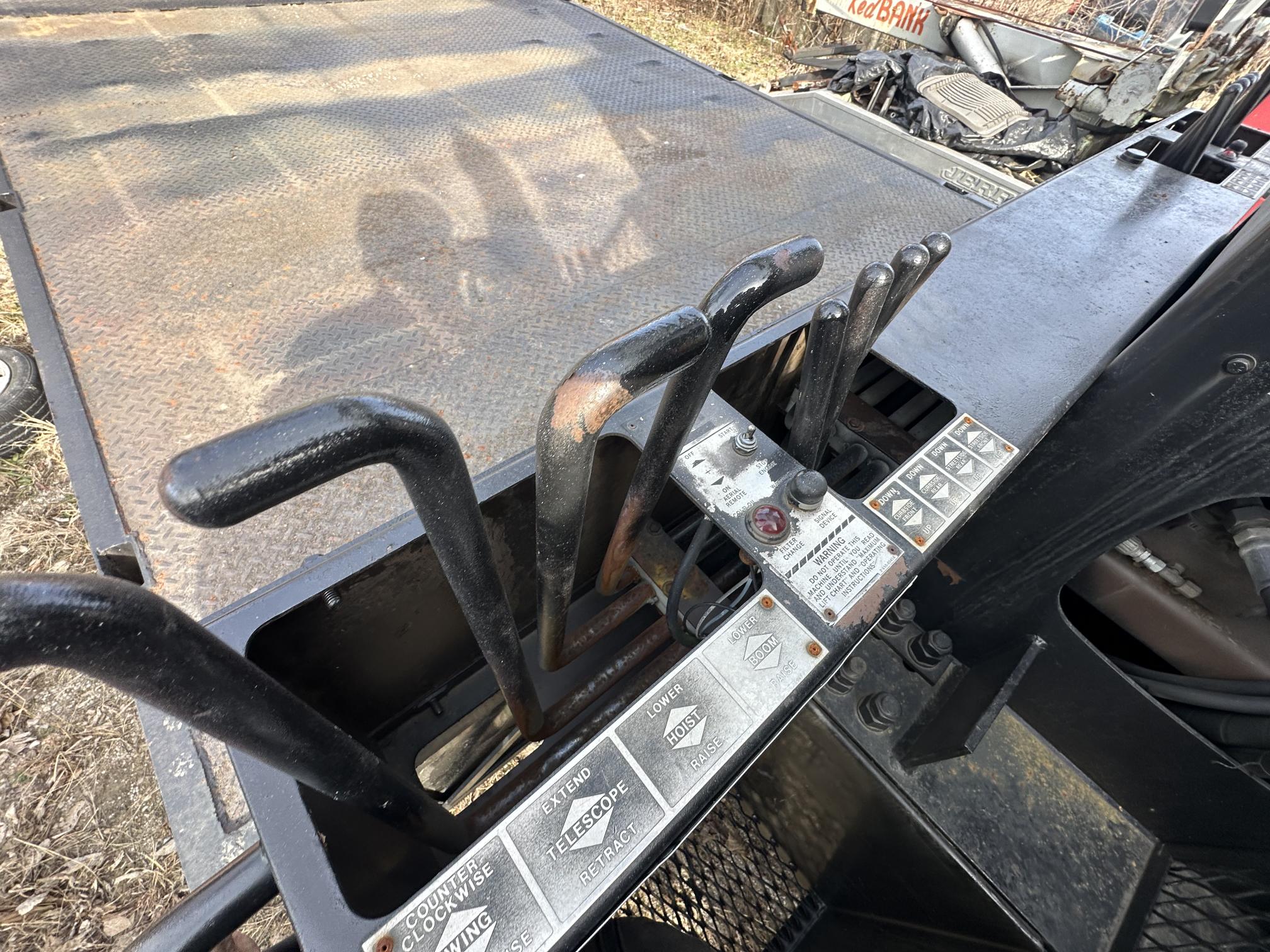 1995 FORD LT9000 Boom - view 20 of 44