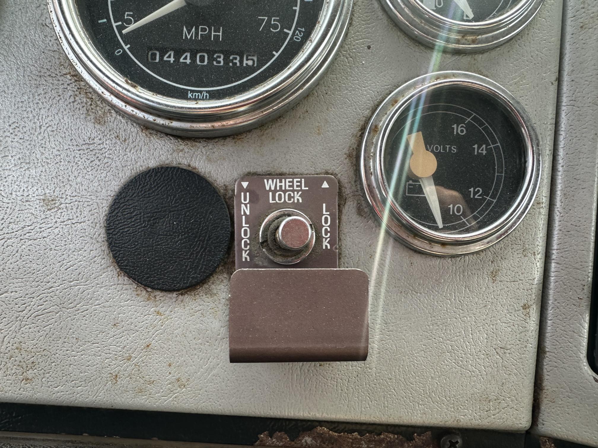 1995 FORD LT9000 Boom - Image 44