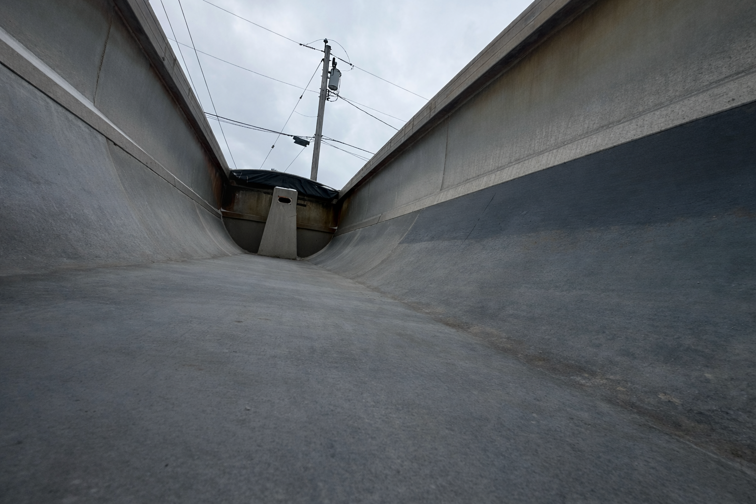 2012 ALFAB 22L' x 98"W x 74"H - view 8 of 15