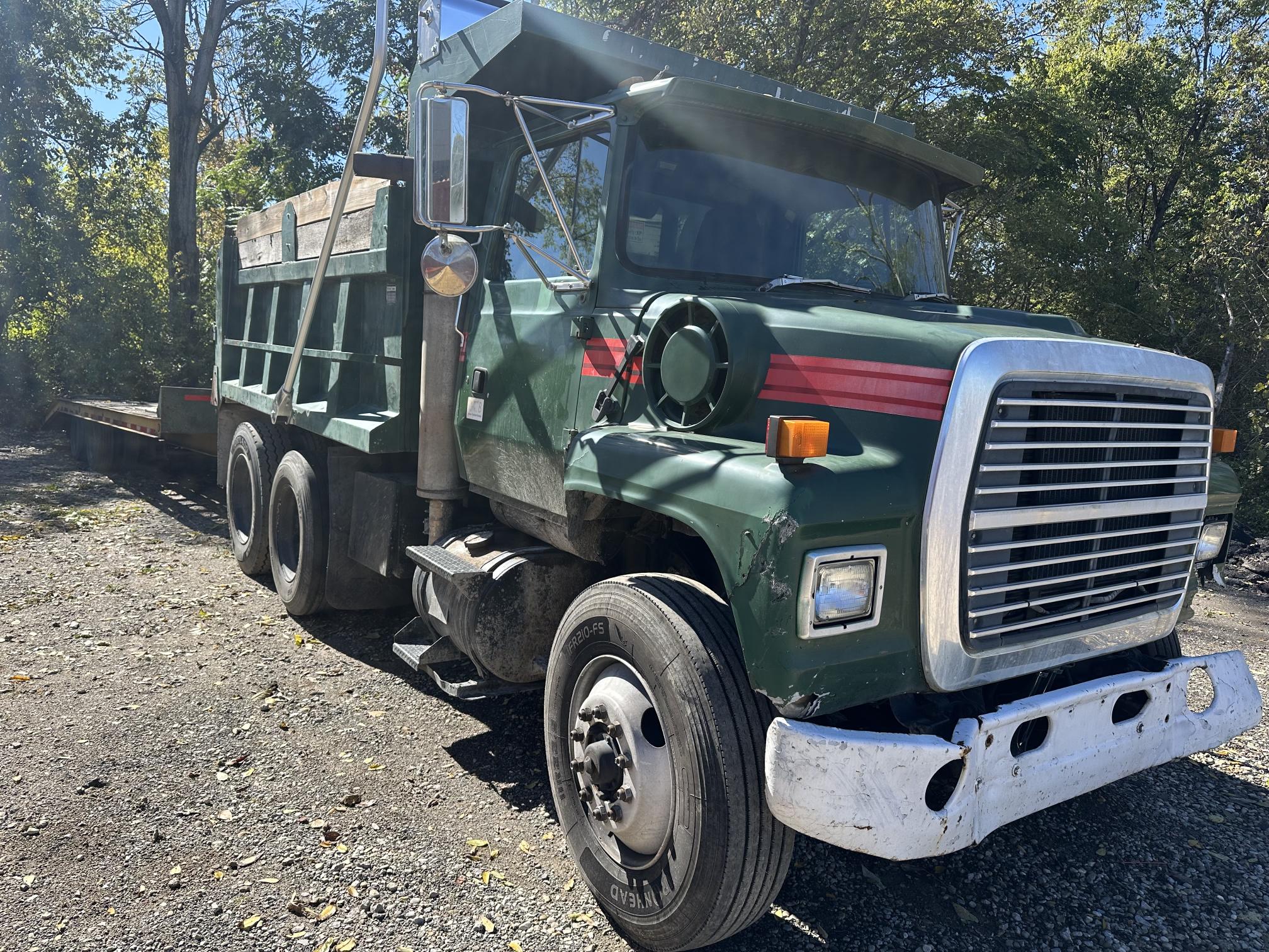 1994 FORD LN9000