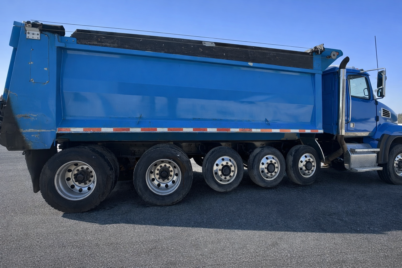 2020 WESTERN STAR 4700 - Image 9