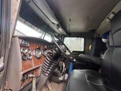2002 KENWORTH T800 - Image 49