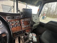 2002 KENWORTH T800 - Image 53