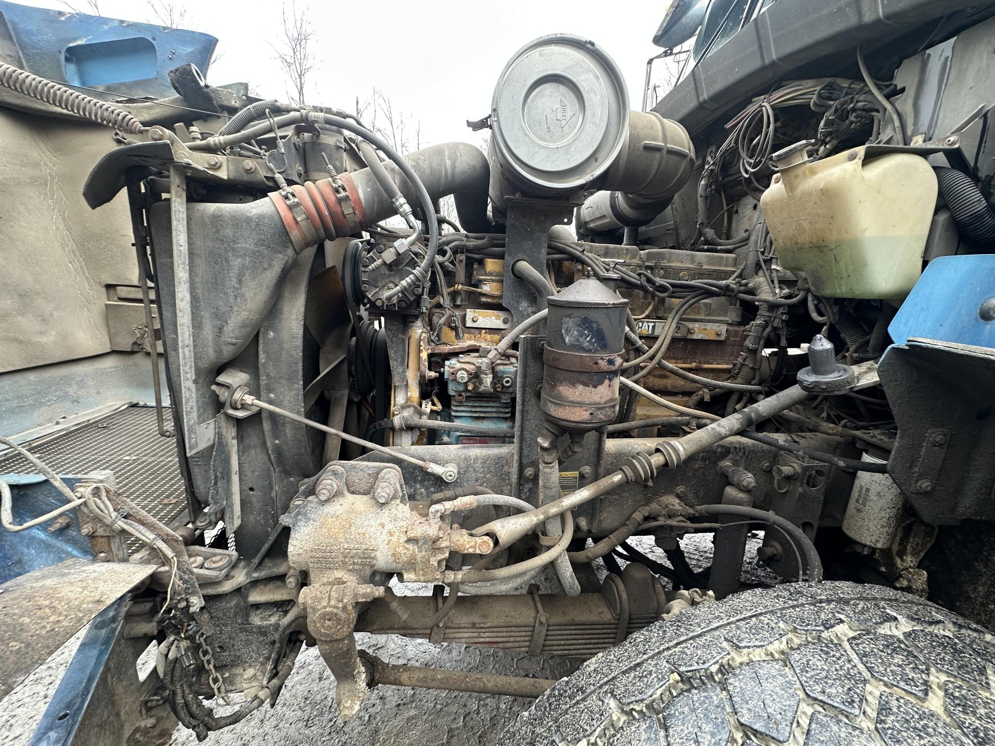 2002 KENWORTH T800 - Image 43