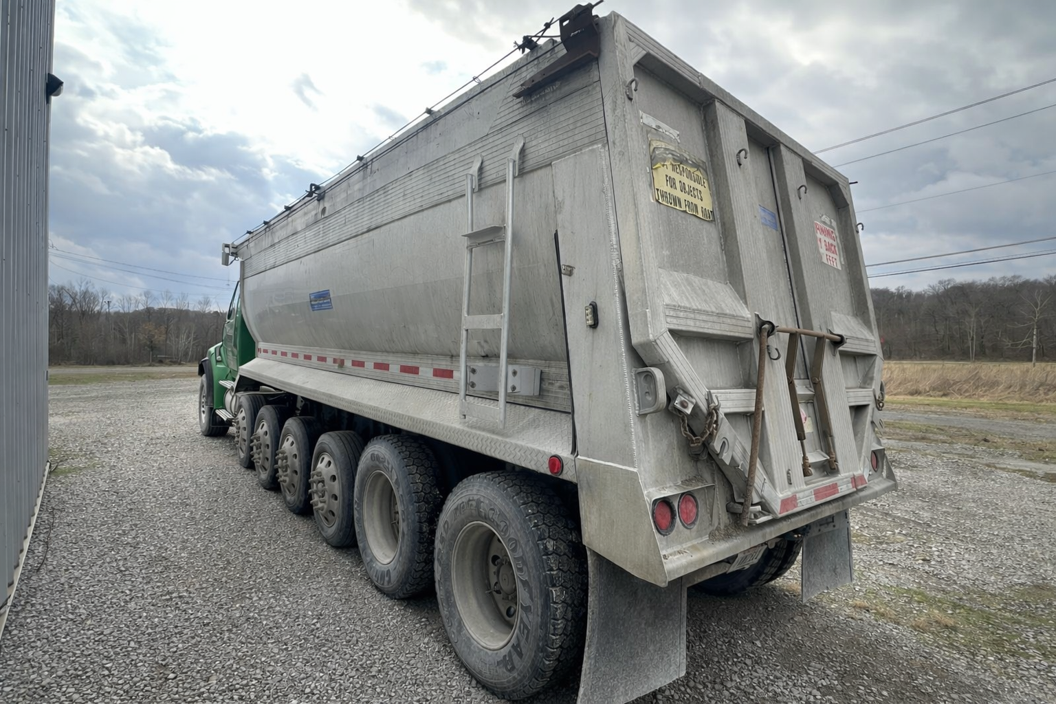 2003 STERLING L9500 - view 5 of 36