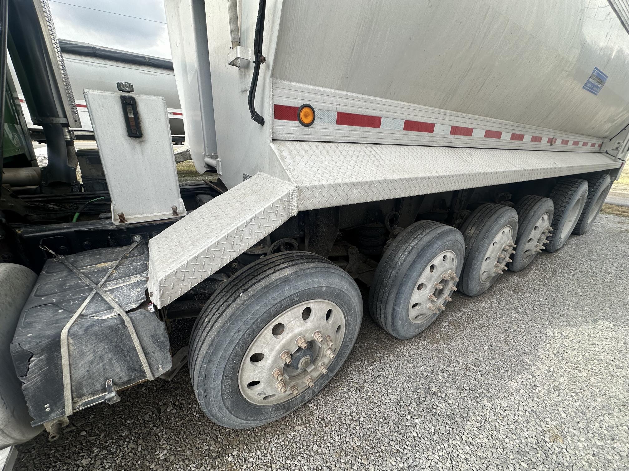 2003 STERLING L9500 - view 10 of 36