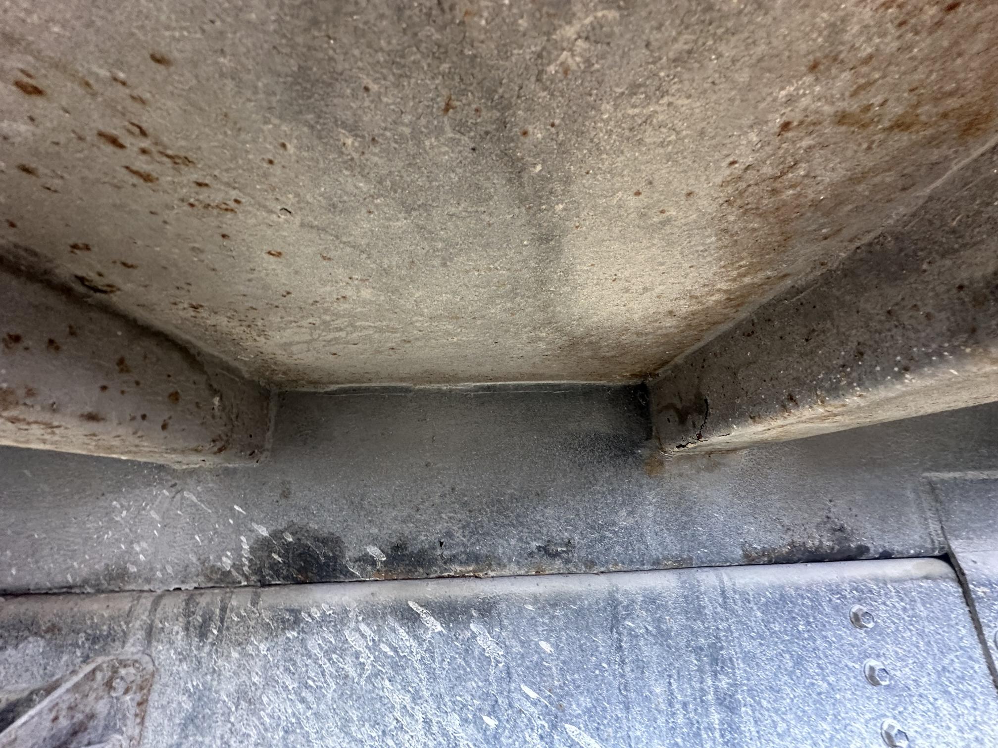 2001 INTERNATIONAL 4900 - Image 25