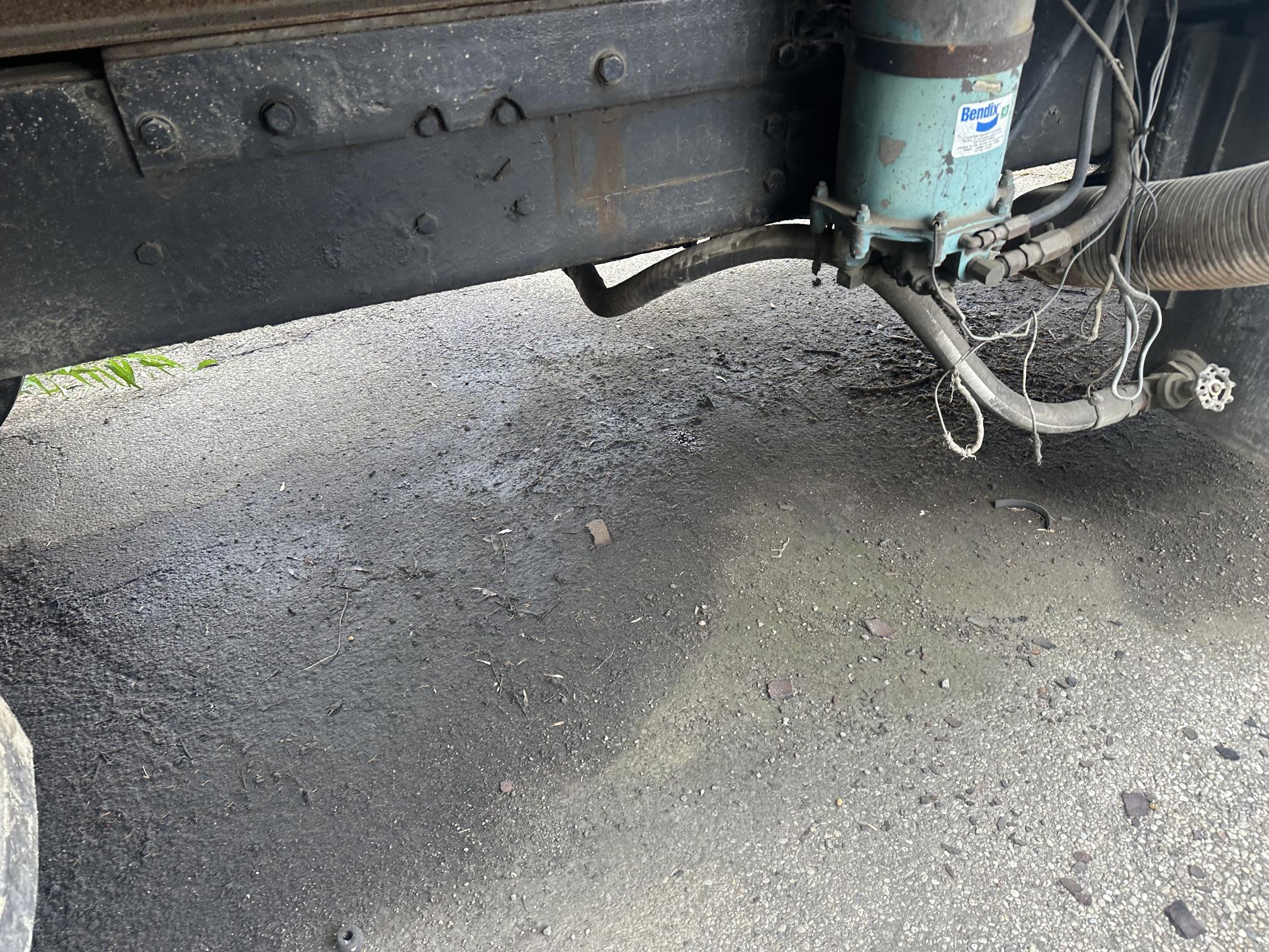 1982 FORD L9000 - Image 15