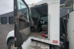 2019 KENWORTH T270 - Image 36