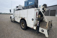 2019 KENWORTH T270 - Image 3