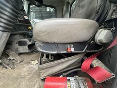 2019 KENWORTH T270 - Image 37