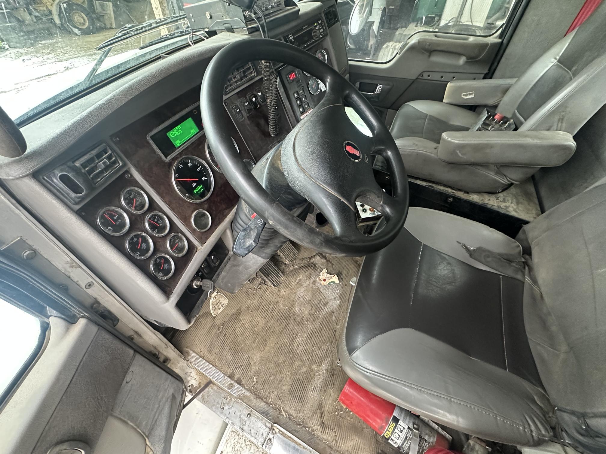 2019 KENWORTH T270 - Image 38