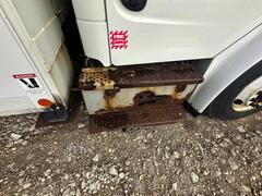 2017 FREIGHTLINER M2 106 - Image 25