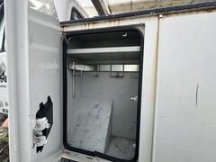 2017 FREIGHTLINER M2 106 - Image 12