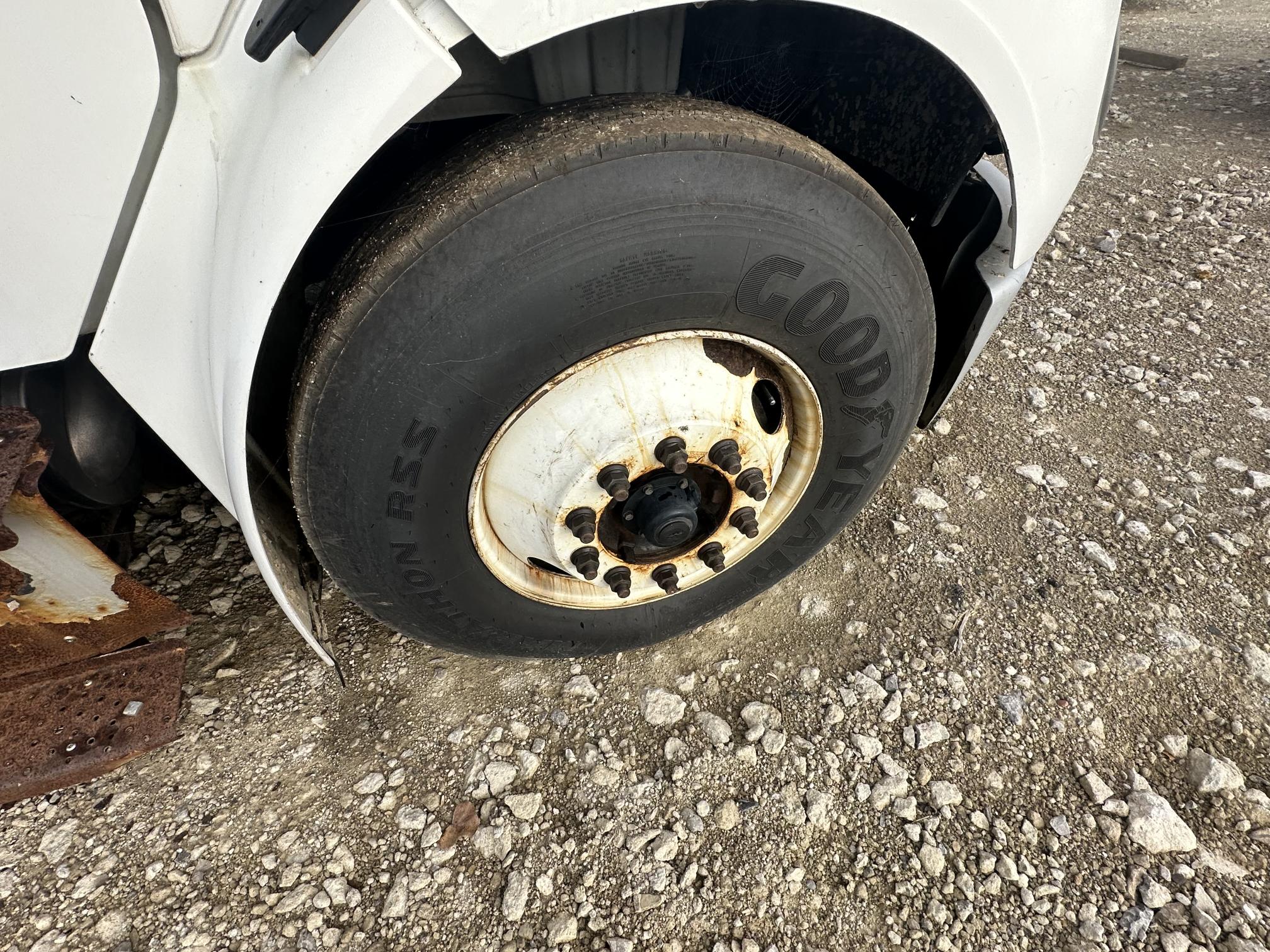 2017 FREIGHTLINER M2 106 - Image 26