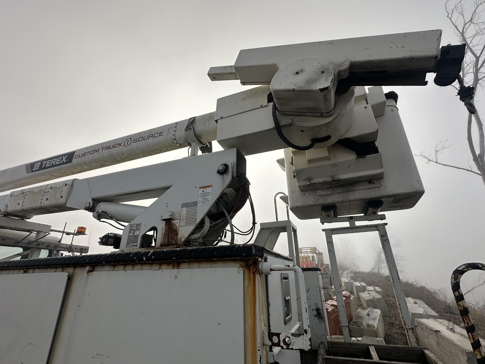 2017 FREIGHTLINER M2 106 - Image 29