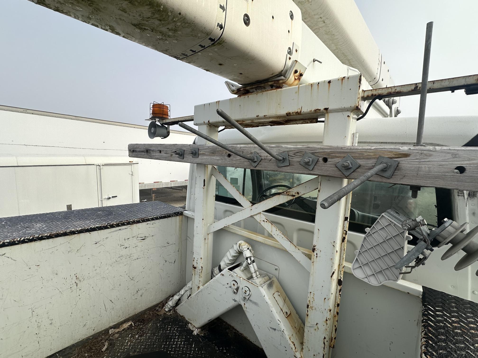 2017 FREIGHTLINER M2 106 - Image 31