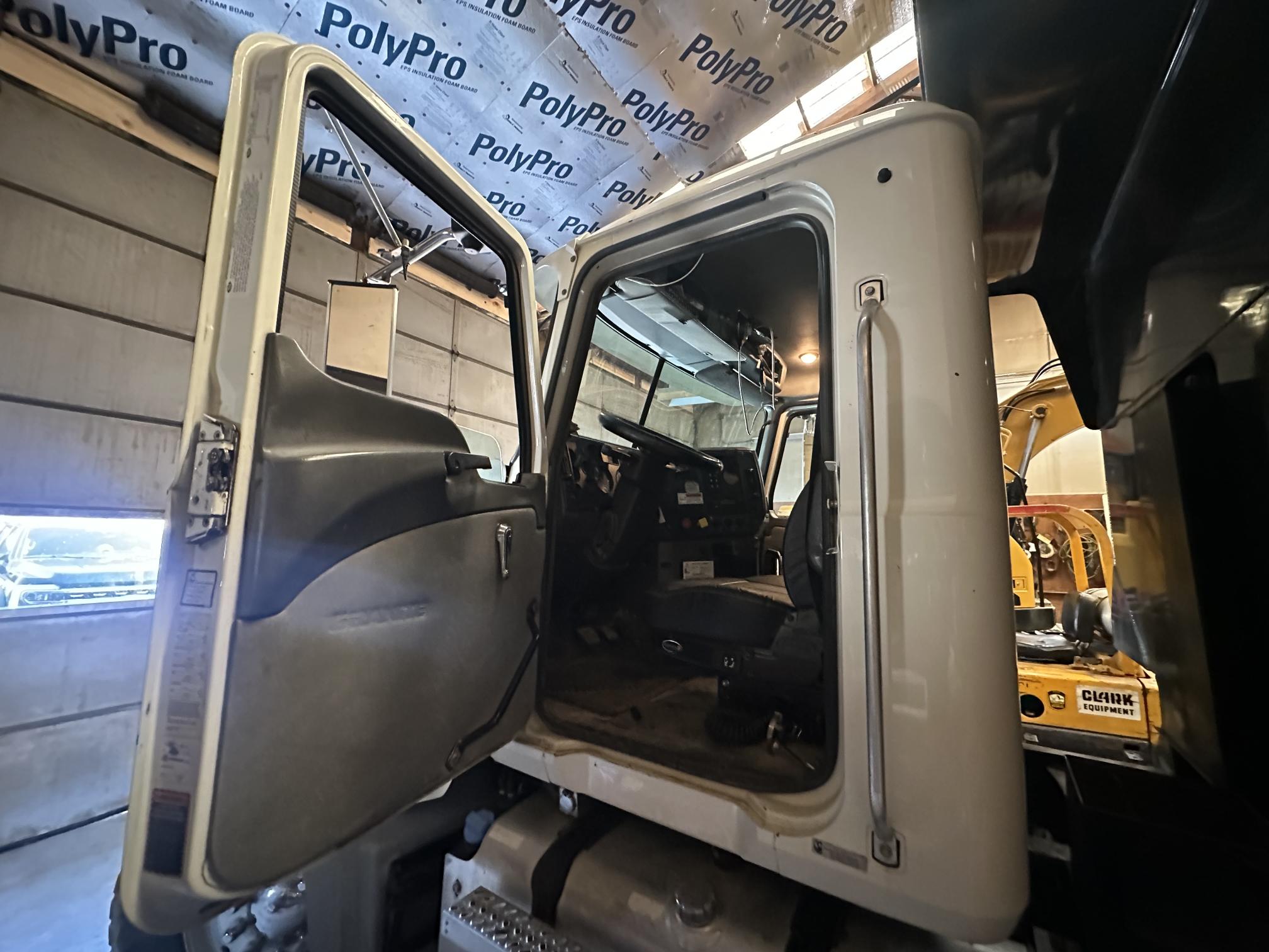 2013 MACK GU713 Granite - Image 29