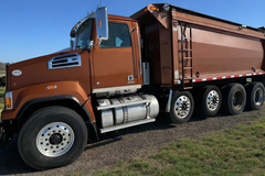 2018 WESTERN STAR 4700 - Image 2