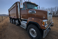 2018 WESTERN STAR 4700 - Image 11