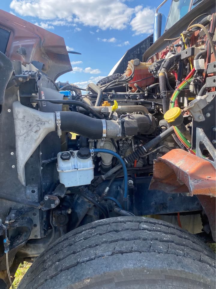 2018 WESTERN STAR 4700 - Image 4