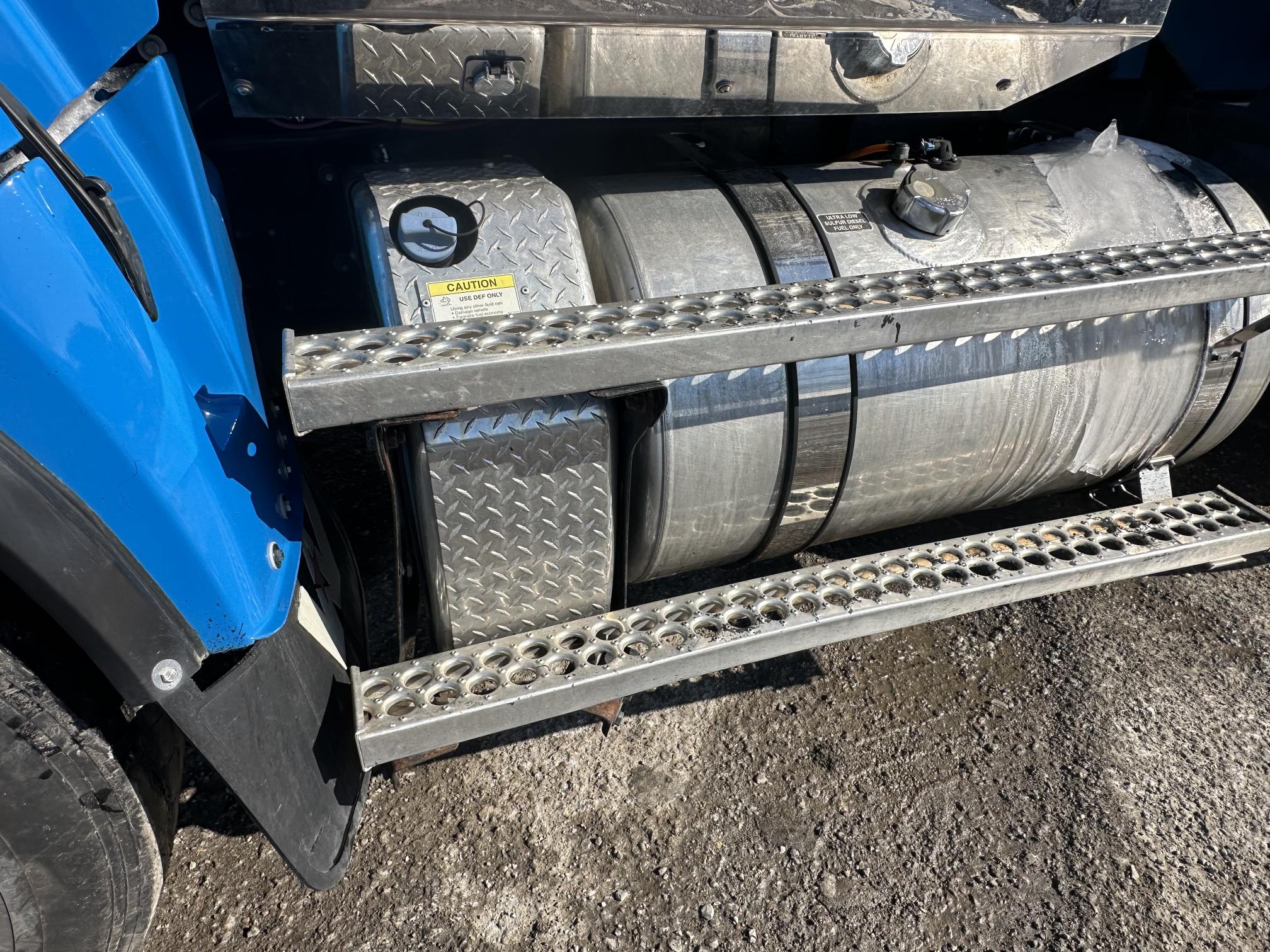 2020 WESTERN STAR 4700 - view 19 of 53