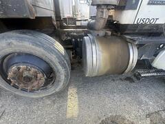 2004 STERLING L7500 - Image 23