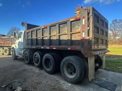 2004 STERLING L7500 - Image 5