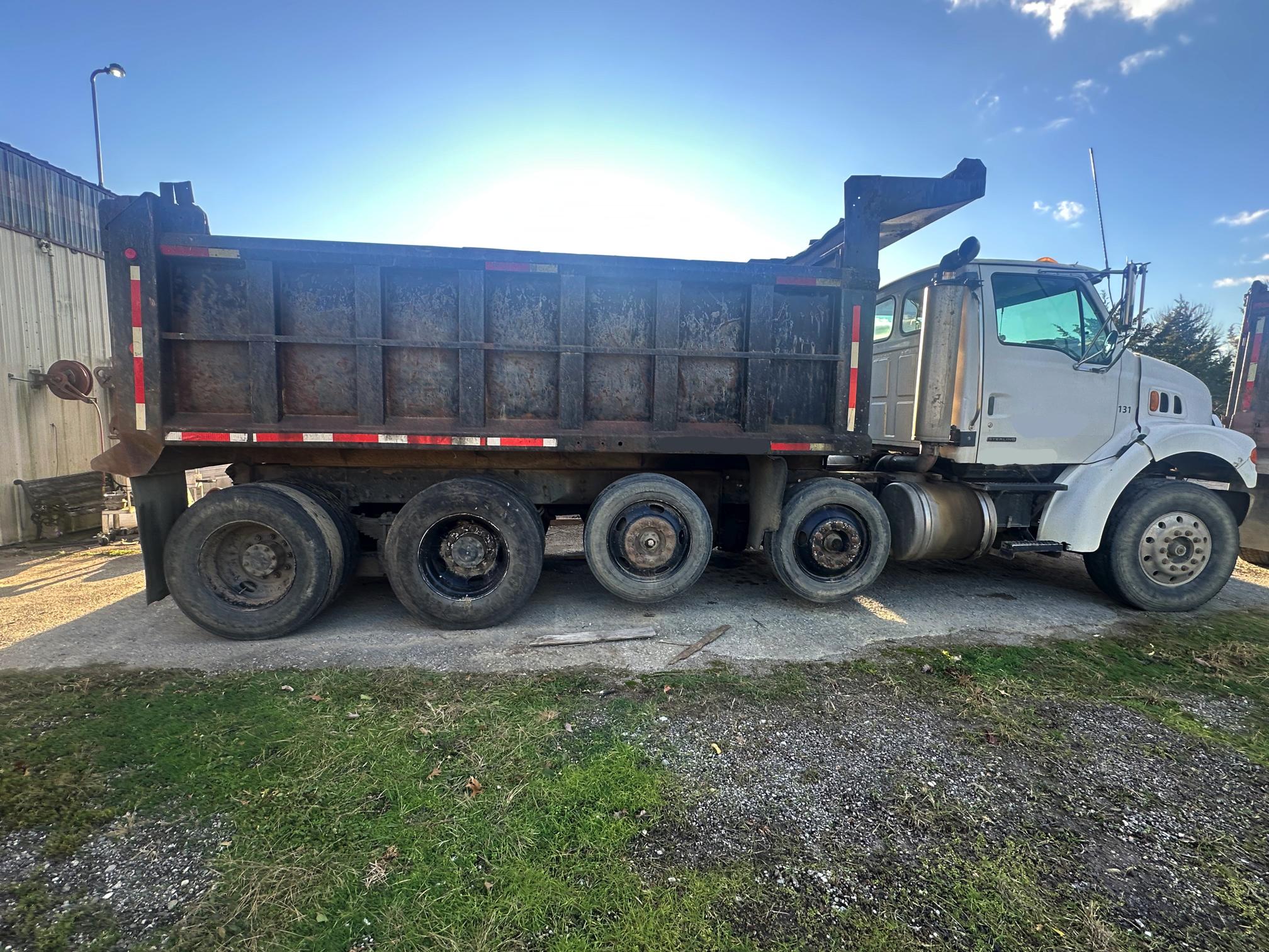 2004 STERLING L7500 - Image 8