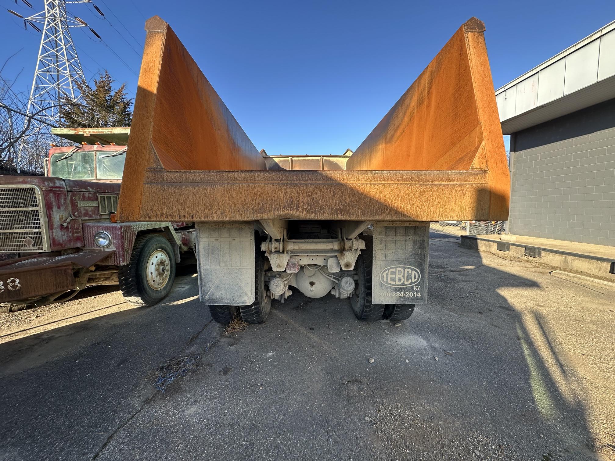 2000 INTERNATIONAL F5070 - view 8 of 41