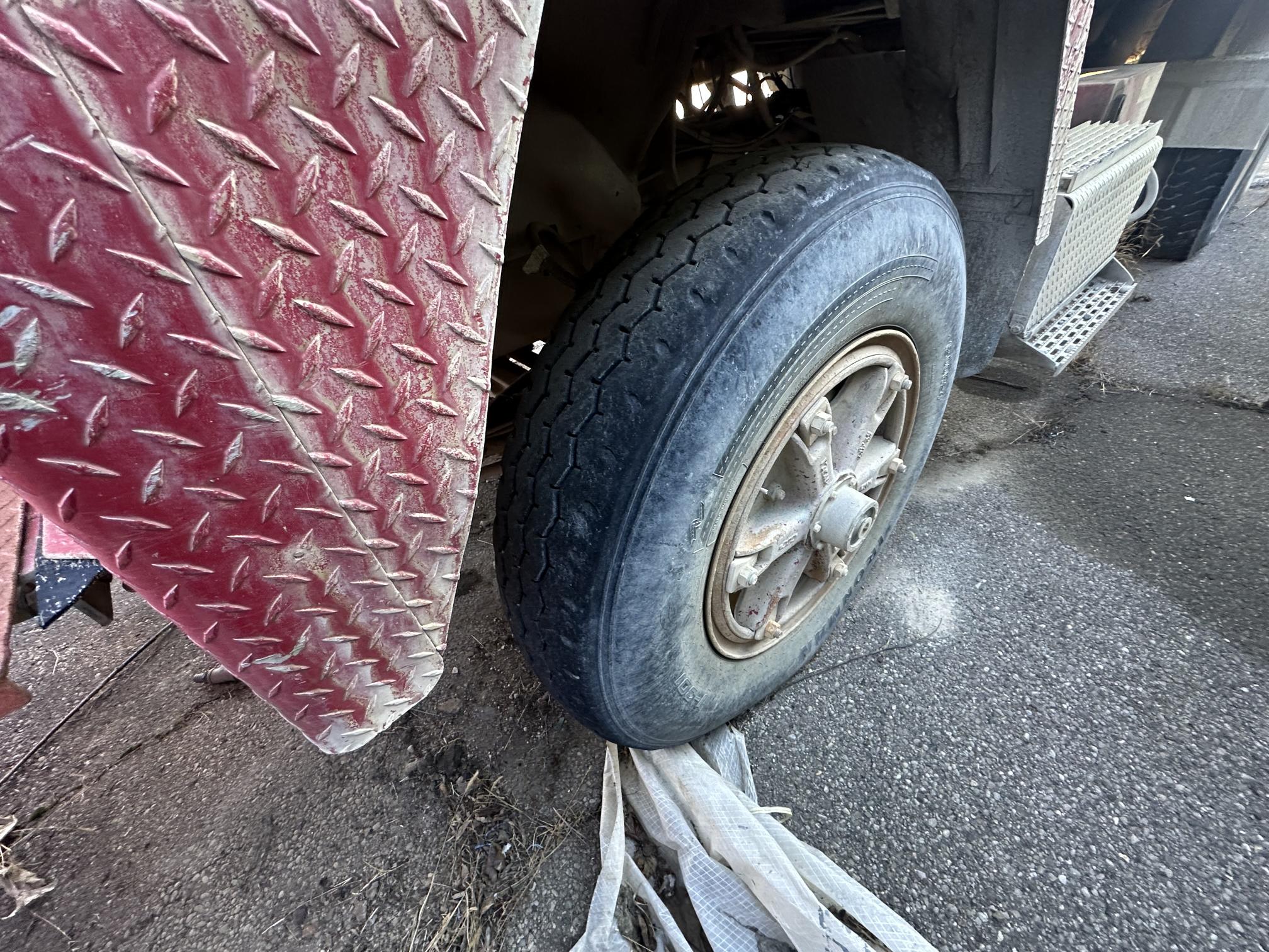 2000 INTERNATIONAL F5070 - view 15 of 41