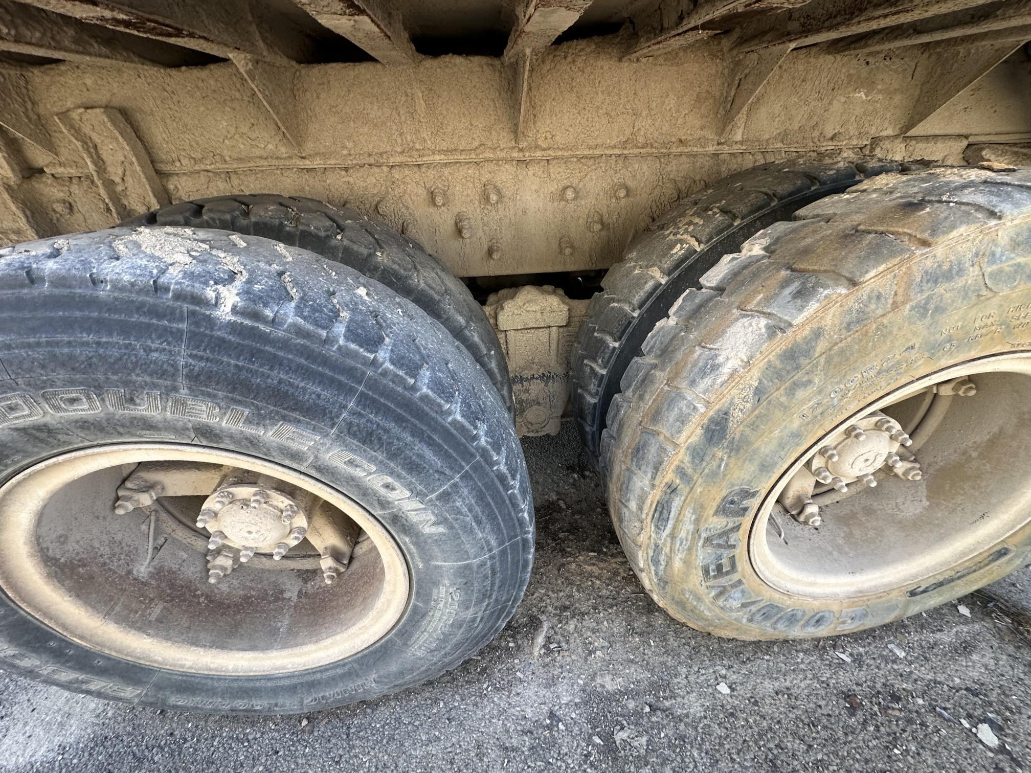 2000 INTERNATIONAL F5070 - Image 25