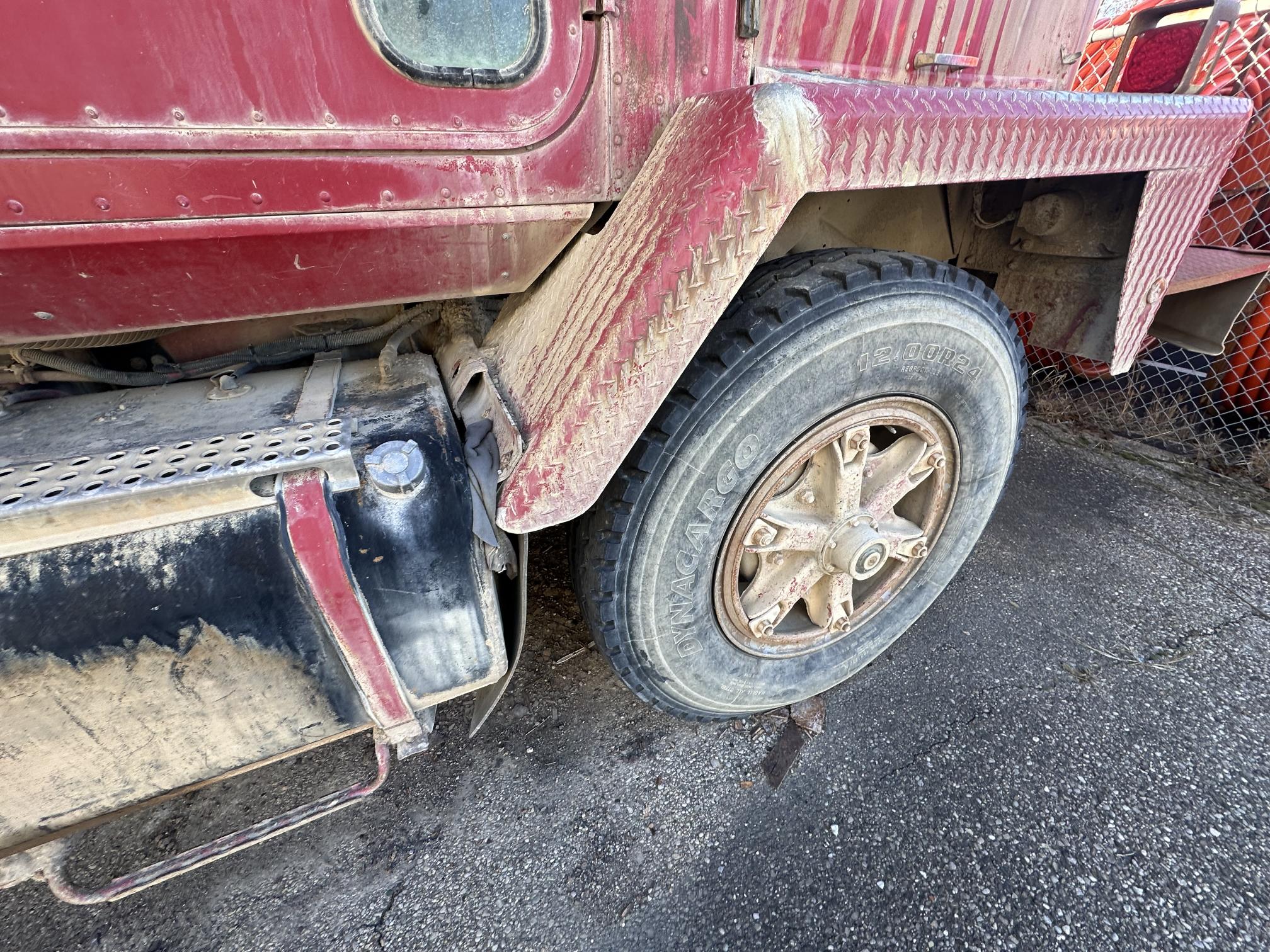 2000 INTERNATIONAL F5070 - Image 28