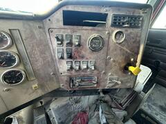 2000 INTERNATIONAL F5070 - Image 38