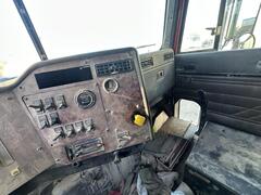 2000 INTERNATIONAL F5070 - Image 41