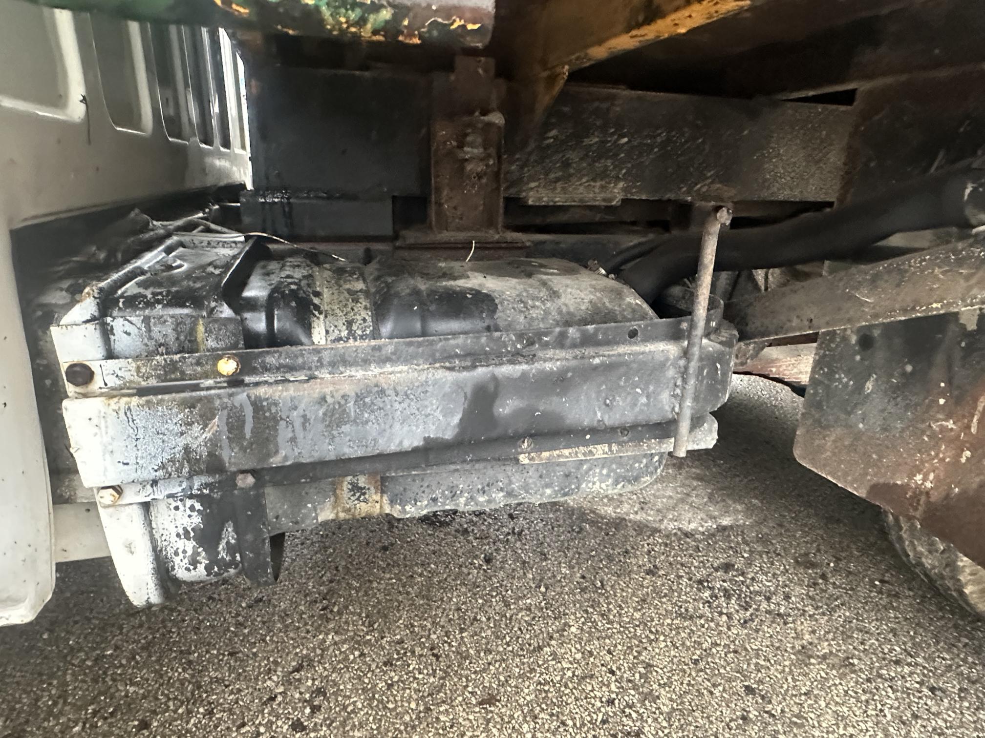 1983 CHEVROLET C30 - view 9 of 22